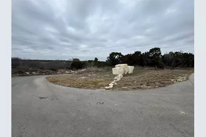 7215 Palm Hills Drive, Cleburne, TX 76093 - Photo 3