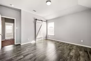 603 Sotogrande St, Grand Prairie, TX 75051 - Photo 21