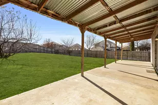603 Sotogrande St, Grand Prairie, TX 75051 - Photo 11