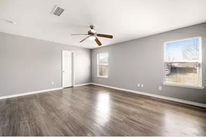 603 Sotogrande Street, Grand Prairie, TX 75051 - Photo 15