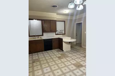 2726 Simmons Street, Abilene, TX 79601 - Photo 13