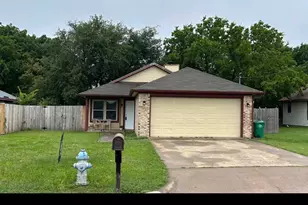 2812 Paisley St, Denton, TX 76209 - Photo 1