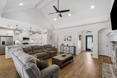 128 Ocean Lake Drive, Edgewood, TX 75117 - Photo 7