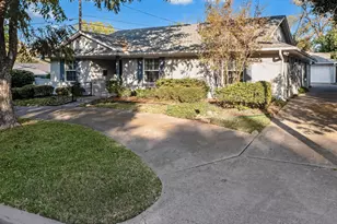 2620 Pearson Dr, Dallas, TX 75214 - Photo 7