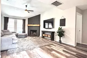 700 Hummingbird Trail, Saginaw, TX 76131 - Photo 29