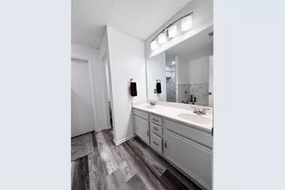 700 Hummingbird Trail, Saginaw, TX 76131 - Photo 15