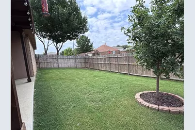 700 Hummingbird Trail, Saginaw, TX 76131 - Photo 39