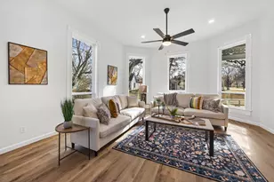 520 W 9th St, Bonham, TX 75418 - Photo 5