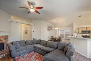 9204 Newport Ln, McKinney, TX 75071 - Photo 5