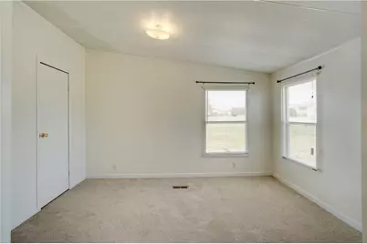 12541 Meadow Green Lane, Justin, TX 76247 - Photo 11