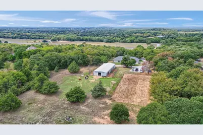 114 County Road 225, Valley View, TX 76272 - Photo 1