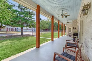 114 County Rd 225, Valley View, TX 76272 - Photo 31