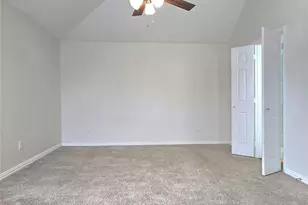 6229 St Leonard Dr, Arlington, TX 76001 - Photo 29