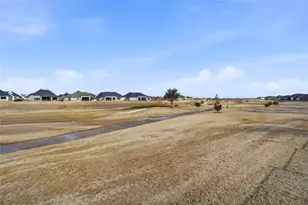 8700 Crestview Dr, Denton, TX 76207 - Photo 25