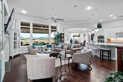 8700 Crestview Drive, Denton, TX 76207 - Photo 5