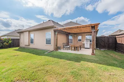 627 Redwood Drive, Greenville, TX 75402 - Photo 21