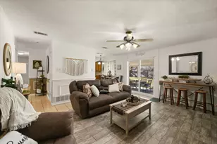 137 N Jessup St, Alvarado, TX 76009 - Photo 3