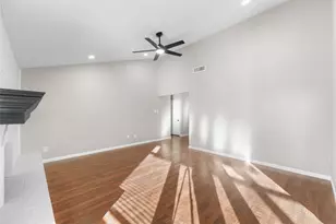 1129 Via Balboa, Mesquite, TX 75150 - Photo 5