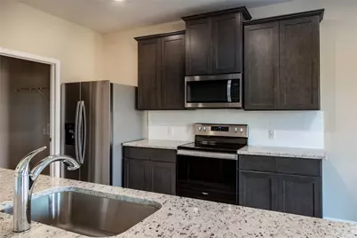 216 Lake Ridge, Princeton, TX 75407 - Photo 5