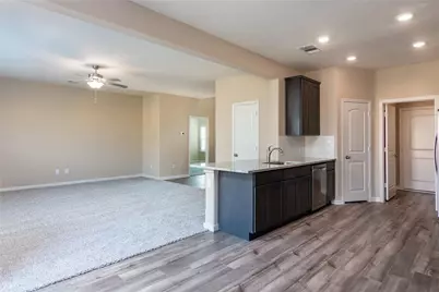 216 Lake Ridge, Princeton, TX 75407 - Photo 3