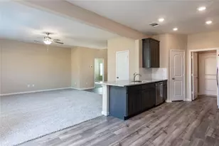 216 Lake Rdg, Princeton, TX 75407 - Photo 3