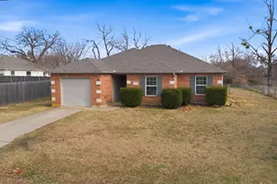 503 Caddell St, Aubrey, TX 76227 - Photo 3