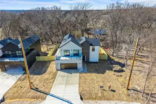 141 Lakeshore Ln, Red Oak, TX 75154 - Photo 23