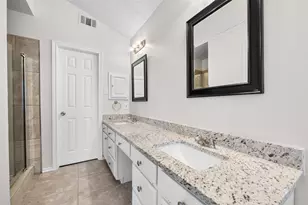 1801 Spanish Trail, Irving, TX 75060 - Photo 13