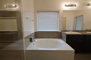 2908 Bahar Dr, Arlington, TX 76010 - Photo 27