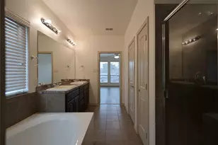 2908 Bahar Dr, Arlington, TX 76010 - Photo 29