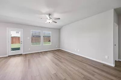 6632 Creek Edge Circle, Fort Worth, TX 76036 - Photo 9