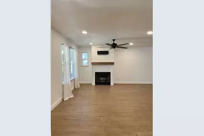 2158 Morning Glory Avenue, Fort Worth, TX 76111 - Photo 9