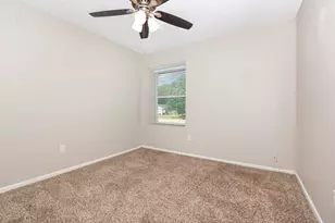 6908 Briardale Dr, North Richland Hills, TX 76182 - Photo 17