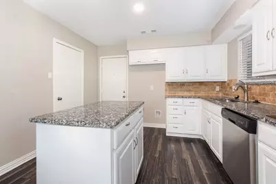 6908 Briardale Drive, North Richland Hills, TX 76182 - Photo 11