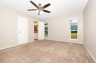 6908 Briardale Dr, North Richland Hills, TX 76182 - Photo 11