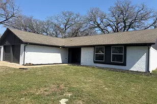 6908 Briardale Dr, North Richland Hills, TX 76182 - Photo 1