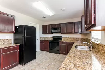 3011 Clemente Drive, Grand Prairie, TX 75052 - Photo 5