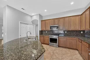 11704 Rosemont Ct, Denton, TX 76207 - Photo 7