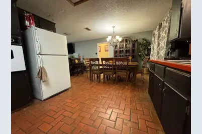 690 Sommerfeld Drive, Waco, TX 76705 - Photo 9