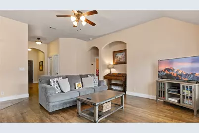 405 Kelvington Drive, Anna, TX 75409 - Photo 7