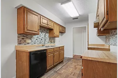 13241 Lexington Lane, Balch Springs, TX 75180 - Photo 17