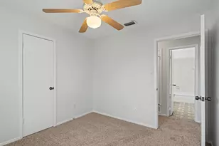 13241 Lexington Ln, Balch Springs, TX 75180 - Photo 19