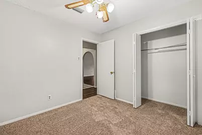 3417 Cavalier Court, Irving, TX 75062 - Photo 17