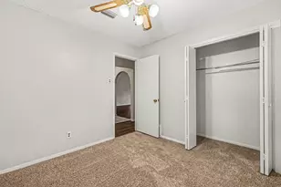 3417 Cavalier Ct, Irving, TX 75062 - Photo 17