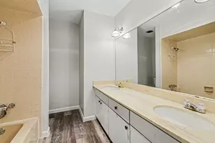 3417 Cavalier Ct, Irving, TX 75062 - Photo 29