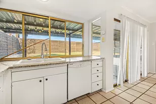 3417 Cavalier Ct, Irving, TX 75062 - Photo 13