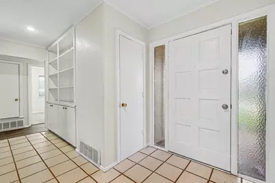 3417 Cavalier Court, Irving, TX 75062 - Photo 27