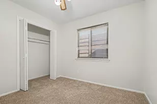 3417 Cavalier Ct, Irving, TX 75062 - Photo 21