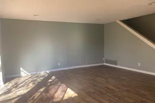 501 Towne House Ln, Richardson, TX 75081 - Photo 5