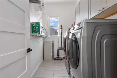 2534 Gladstone Drive, Dallas, TX 75211 - Photo 27